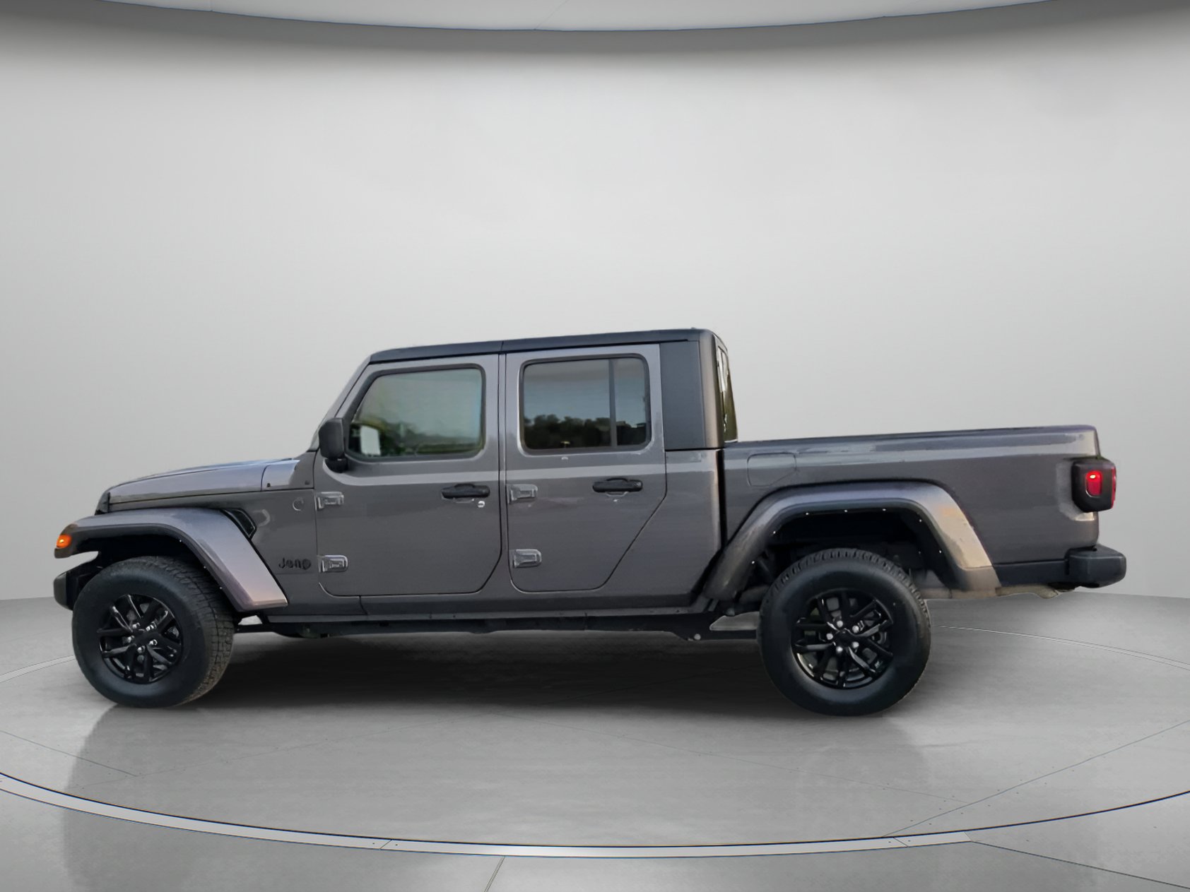 Used 2022 Jeep Gladiator Sport AWD/4WD image 17