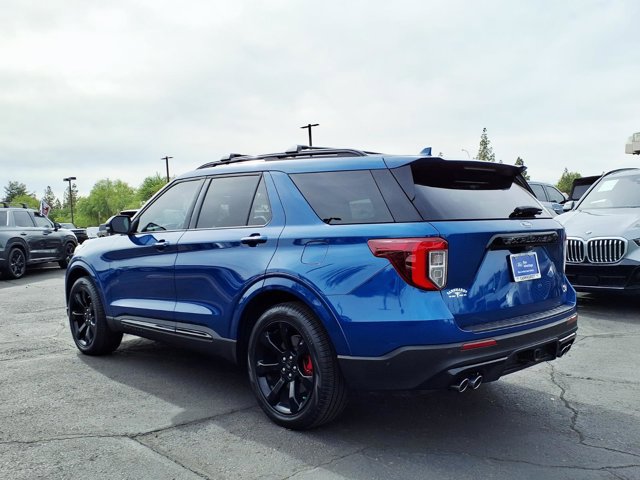 Certified 2020 Ford Explorer ST w/ ST Street Pack image 4