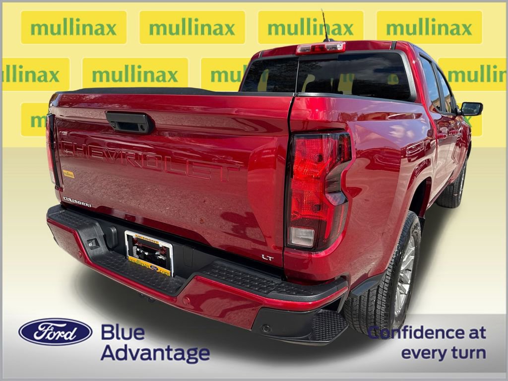 Used 2023 Chevrolet Colorado LT w/ LT Convenience Package II image 4