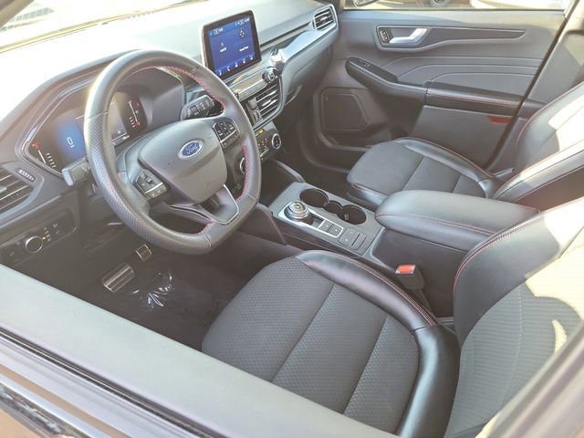 Certified 2023 Ford Escape ST-Line image 8