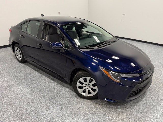 Used 2024 Toyota Corolla LE FWD image 31