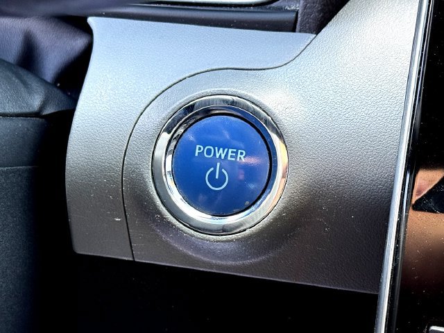 Used 2020 Toyota Avalon Limited w/ Advanced Safety Package FWD image 18