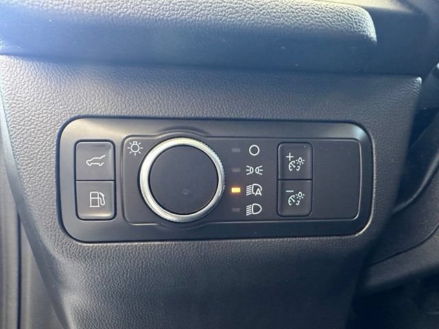Certified 2021 Ford Escape SE w/ SE Sport Appearance Package FWD image 24