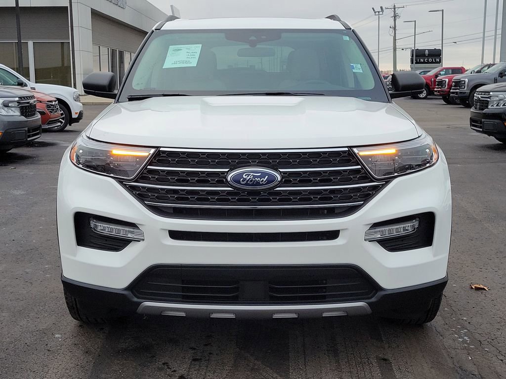 Certified 2023 Ford Explorer XLT w/ Equipment Group 202A image 8