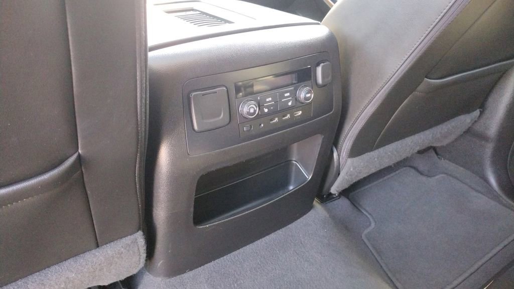 Used 2019 GMC Yukon XL Denali w/ Open Road Package AWD/4WD image 24