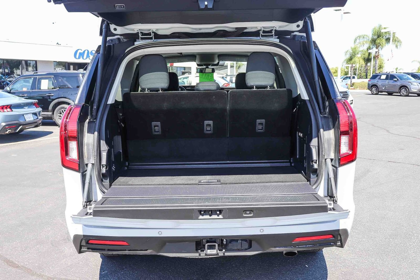 Certified 2025 Ford Expedition Active AWD/4WD image 28