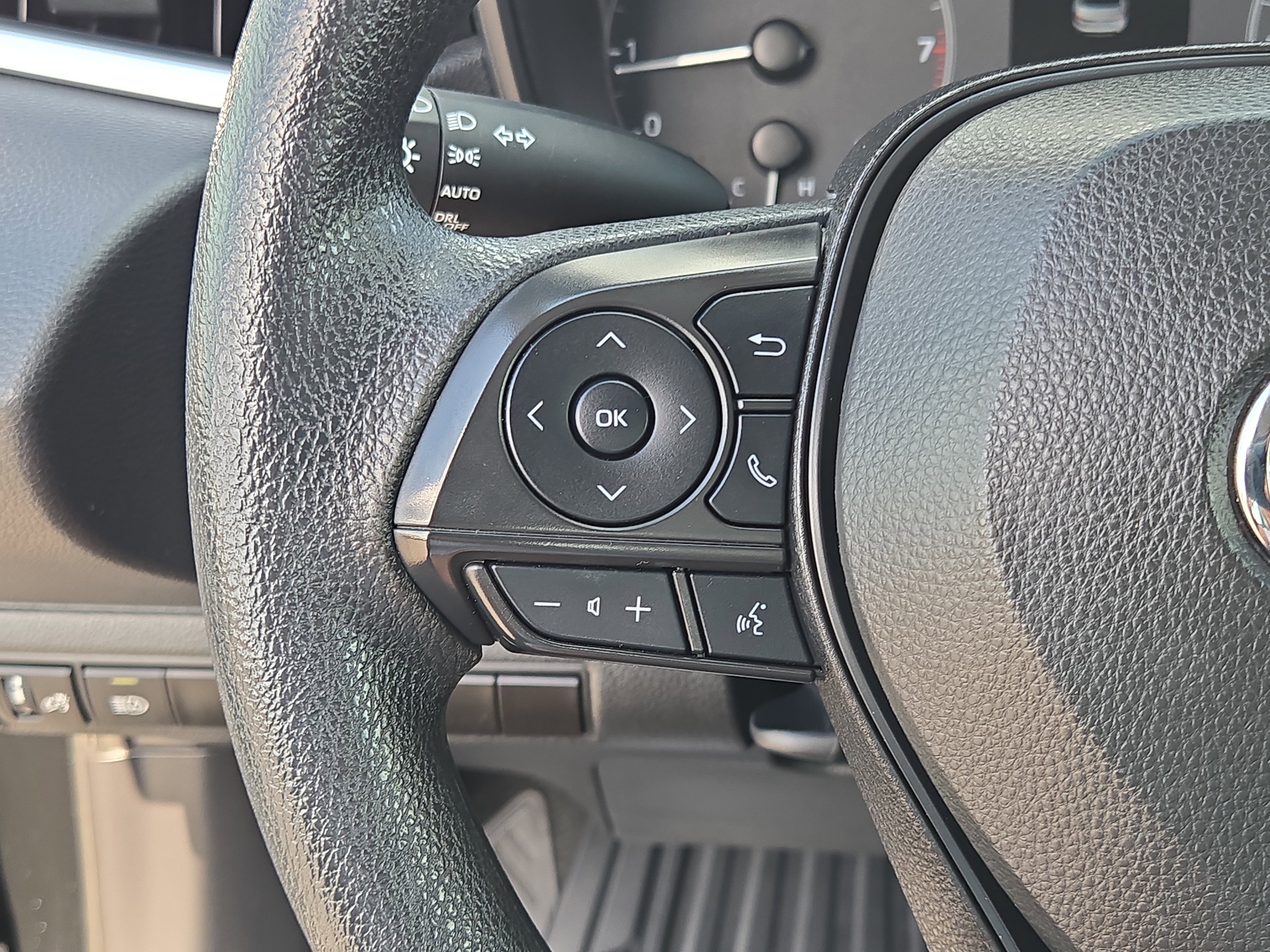 Used 2023 Toyota Corolla LE FWD image 22