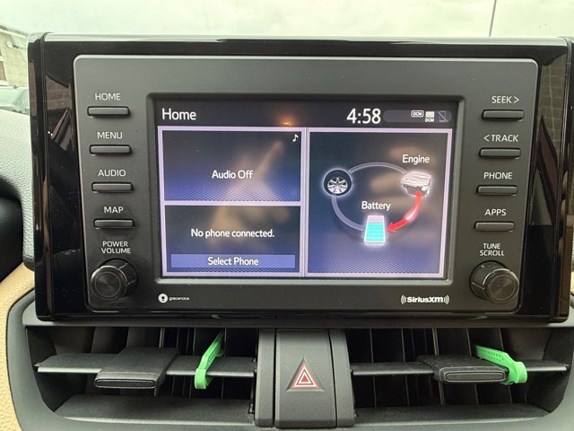 Used 2020 Toyota RAV4 LE w/ Carpet Mat Package AWD/4WD image 12