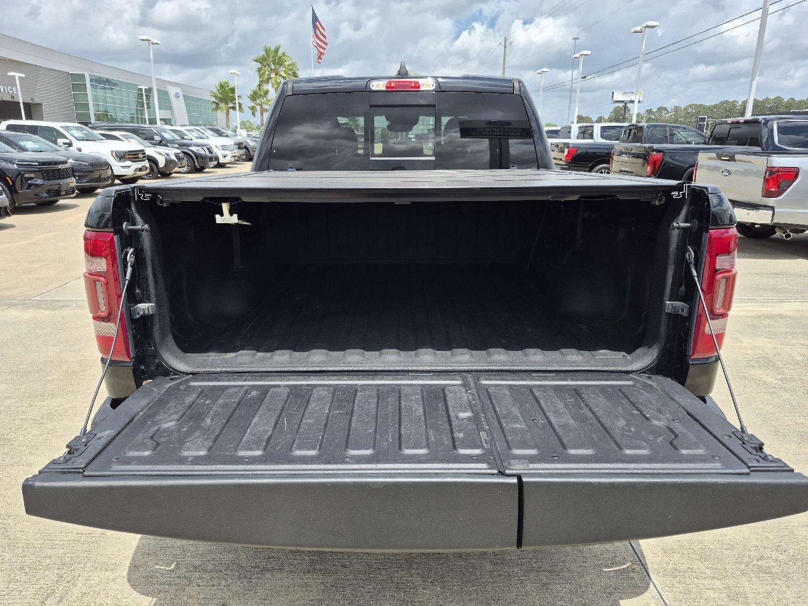 Used 2020 RAM 1500 Limited AWD/4WD image 13