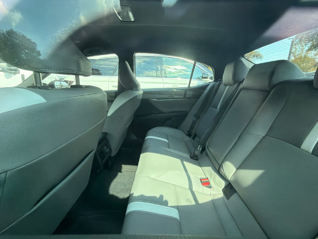Used 2026 Toyota Camry SE w/ Multimedia Upgrade Package FWD image 6