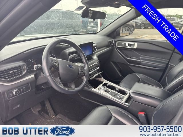 Certified 2020 Ford Explorer XLT w/ Equipment Group 202A AWD/4WD image 5