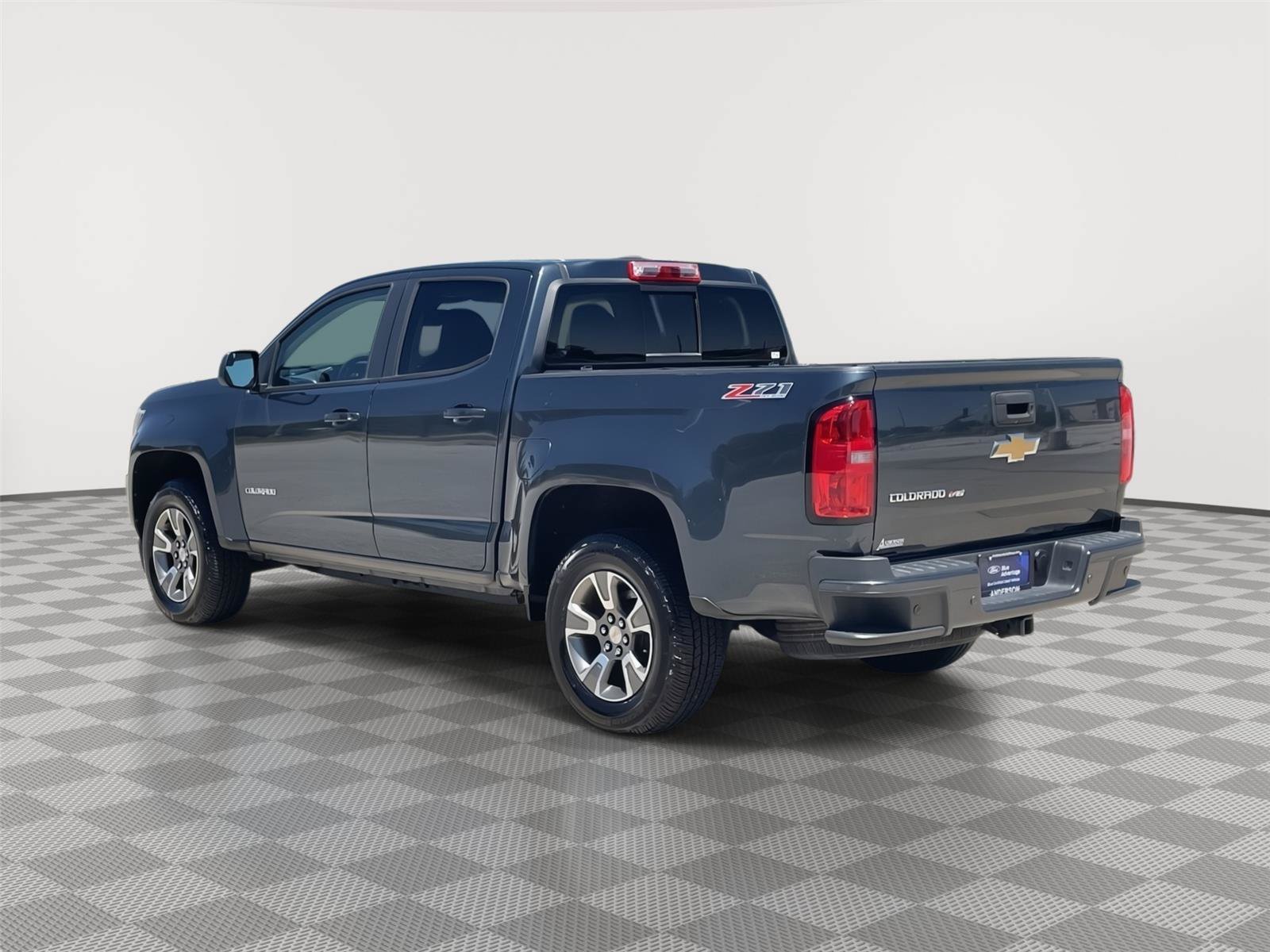 Used 2019 Chevrolet Colorado Z71 AWD/4WD image 9