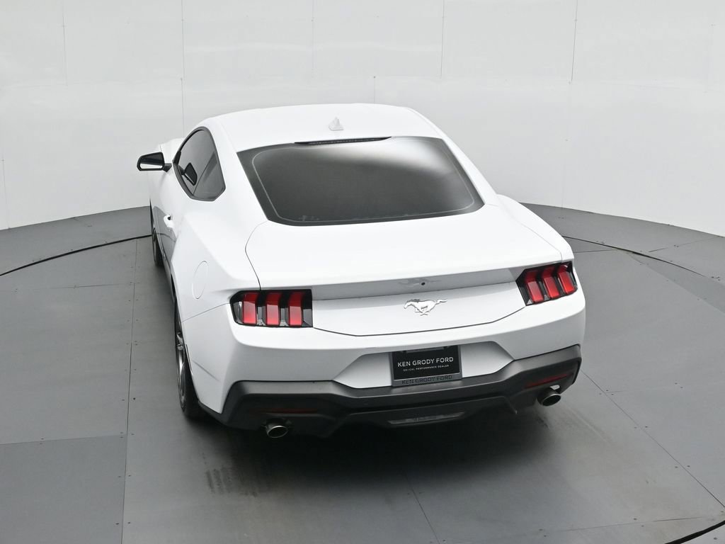 Certified 2024 Ford Mustang Coupe image 19