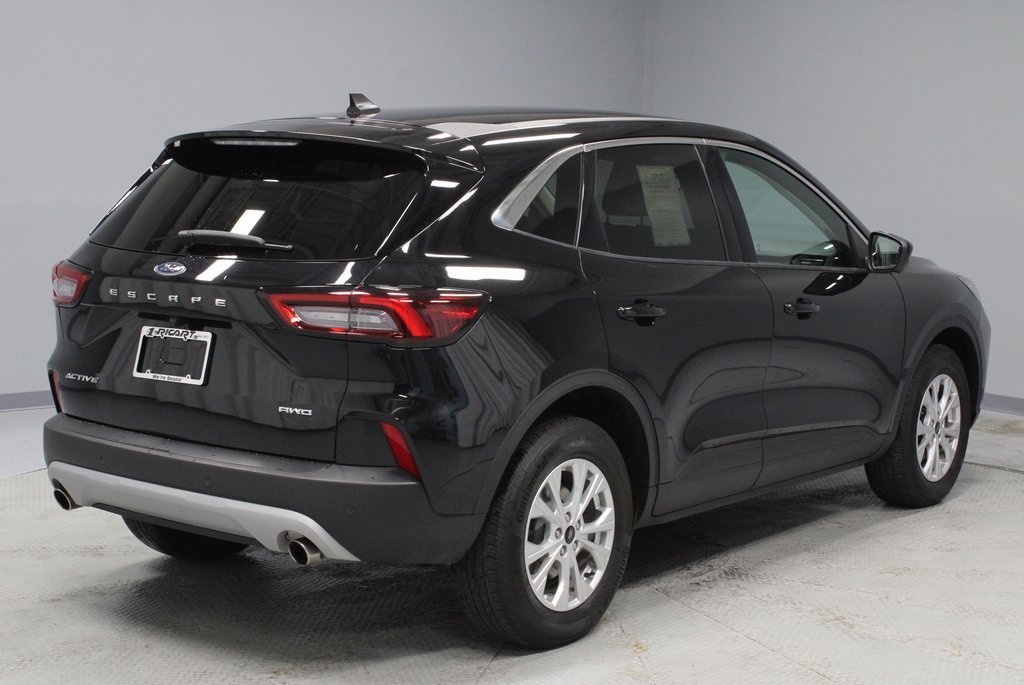 Certified 2023 Ford Escape Active w/ Tech Pack #2 image 5