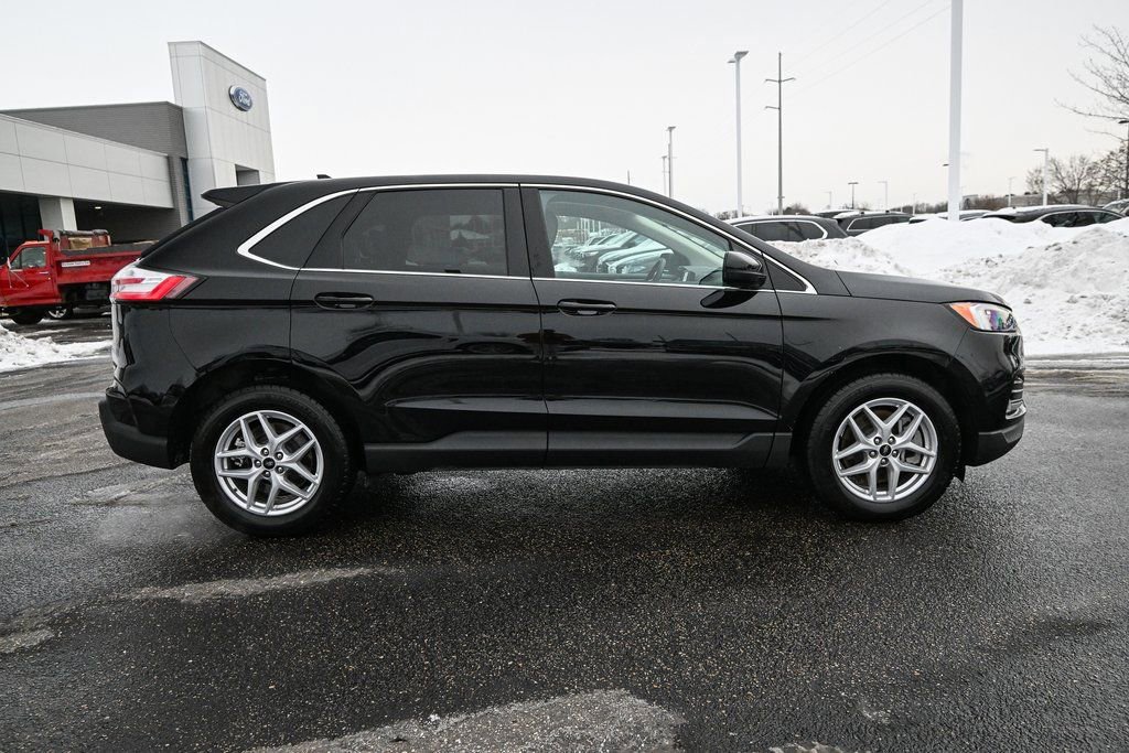 Certified 2024 Ford Edge SEL w/ Convenience Package image 8