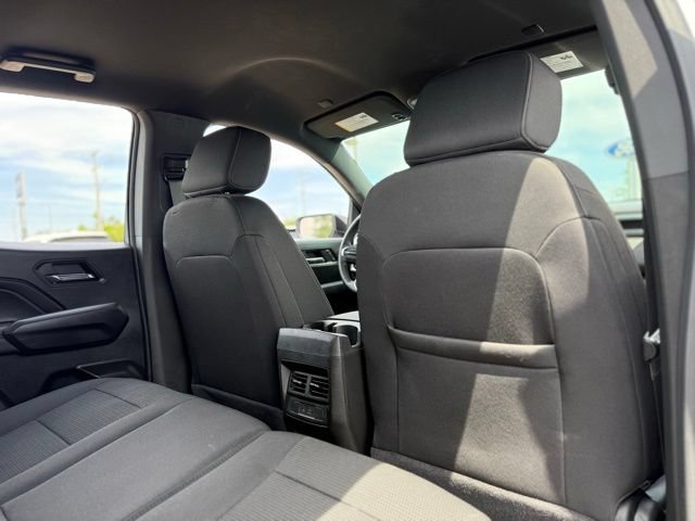 Used 2024 GMC Canyon Elevation w/ Convenience Package AWD/4WD image 19