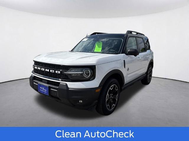 Certified 2025 Ford Bronco Sport Outer Banks w/ Outer Banks Tech Package+ AWD/4WD image 4