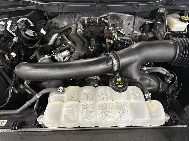 Certified 2022 Ford F150 Platinum w/ Equipment Group 701A High image 46