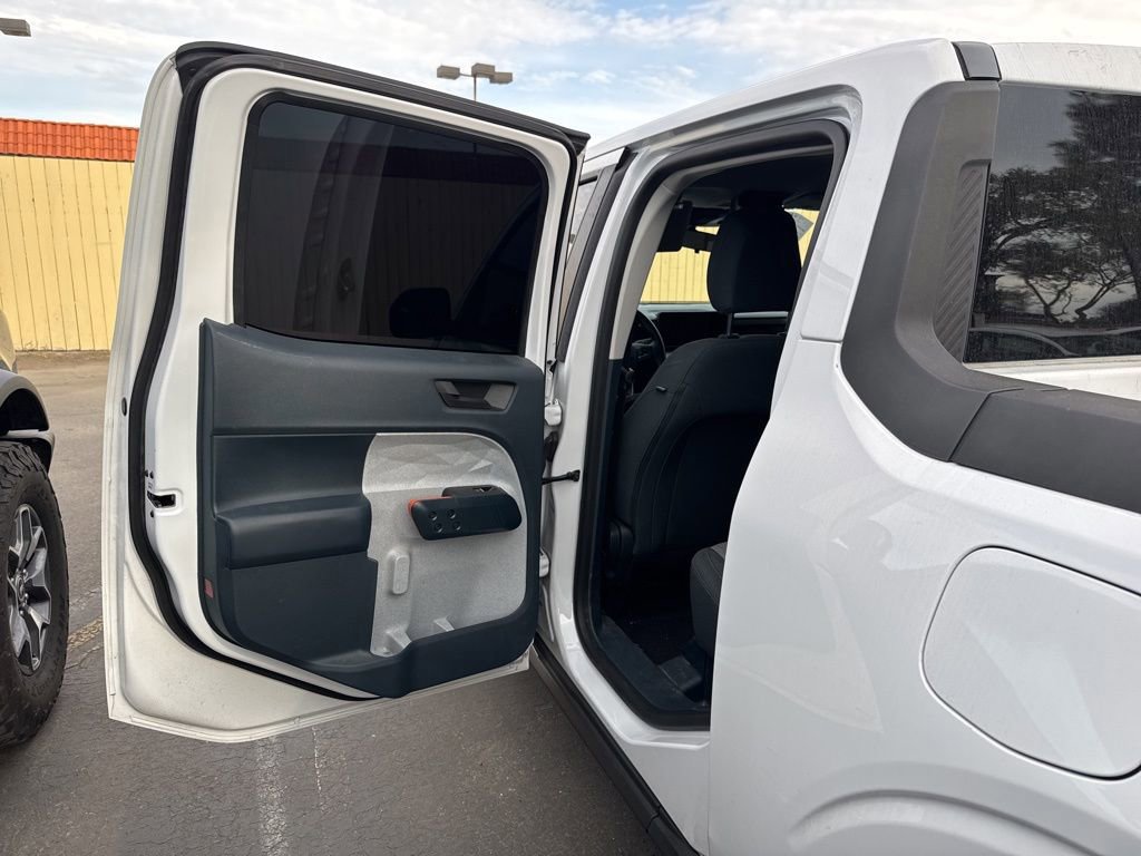 Certified 2024 Ford Maverick XLT image 17