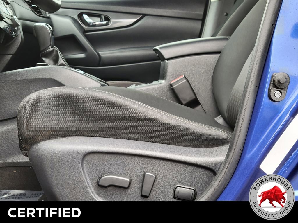 Used 2019 Nissan Rogue SV FWD image 24