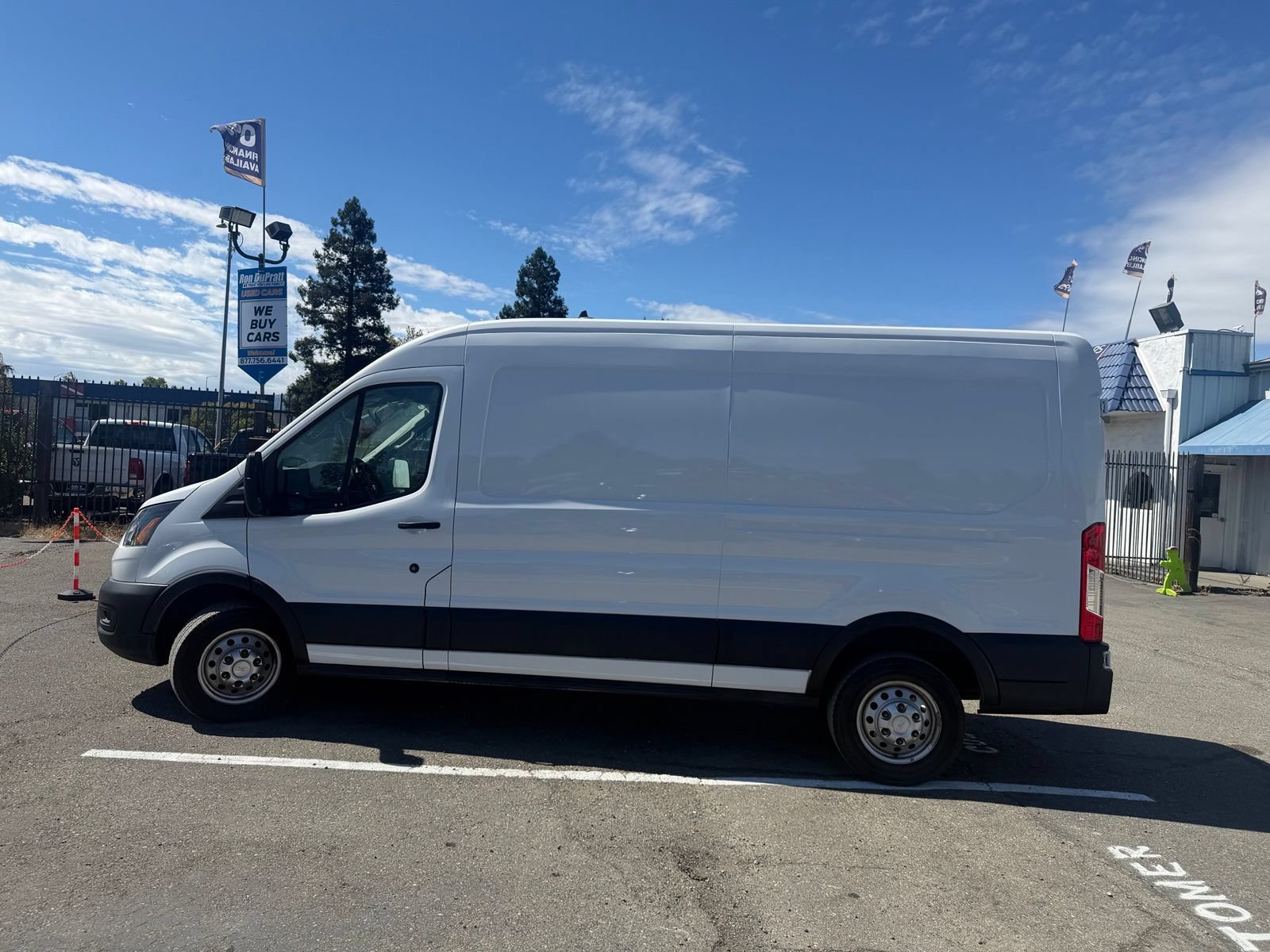 Certified 2023 Ford Transit 250 Medium Roof AWD image 2