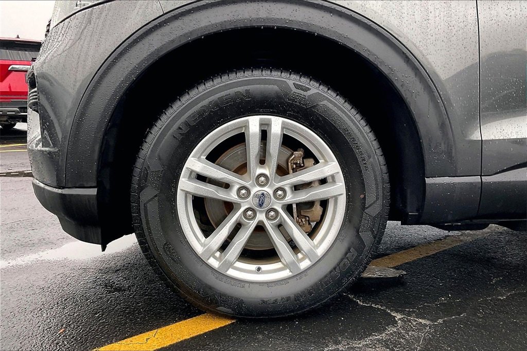 Certified 2020 Ford Explorer XLT image 8