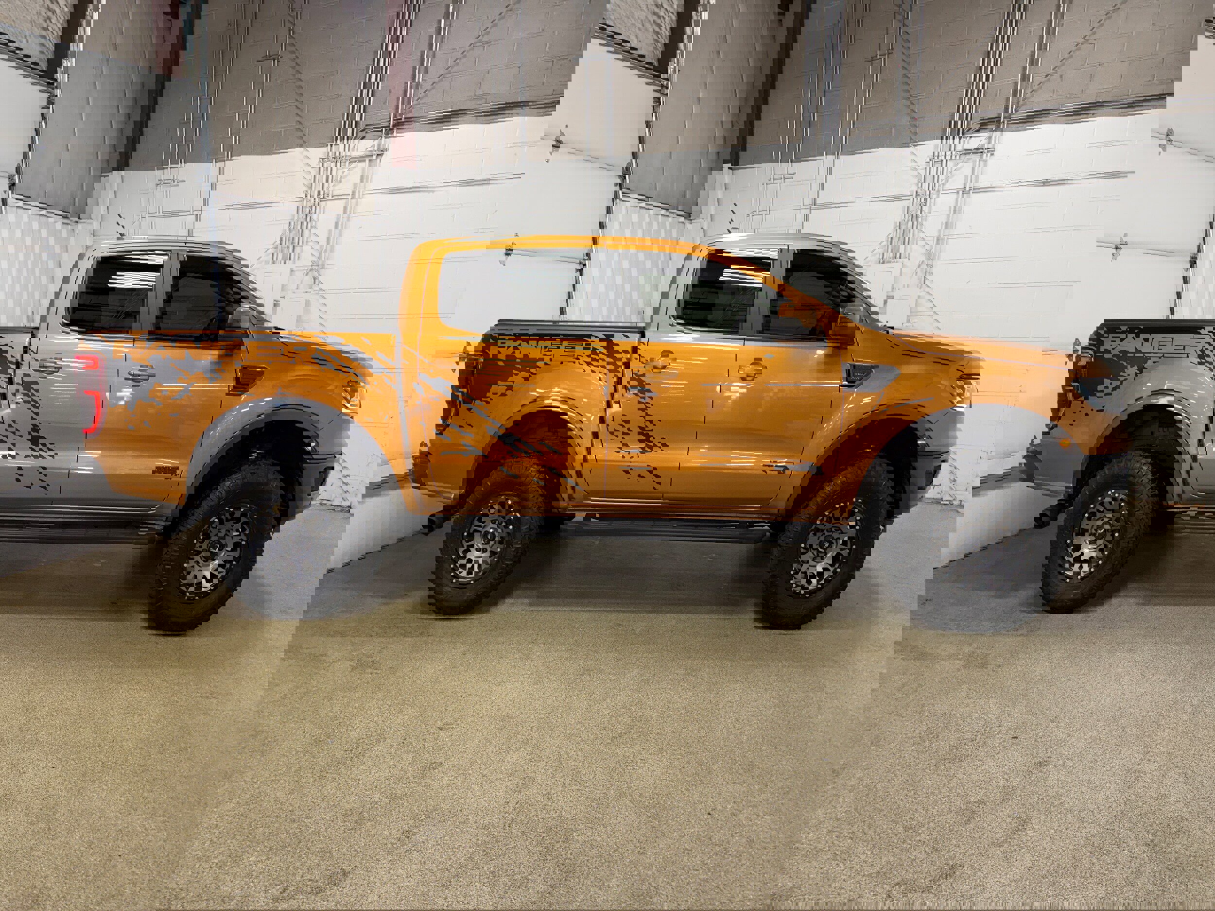 Certified 2019 Ford Ranger Lariat w/ Equipment Group 501A Mid image 6