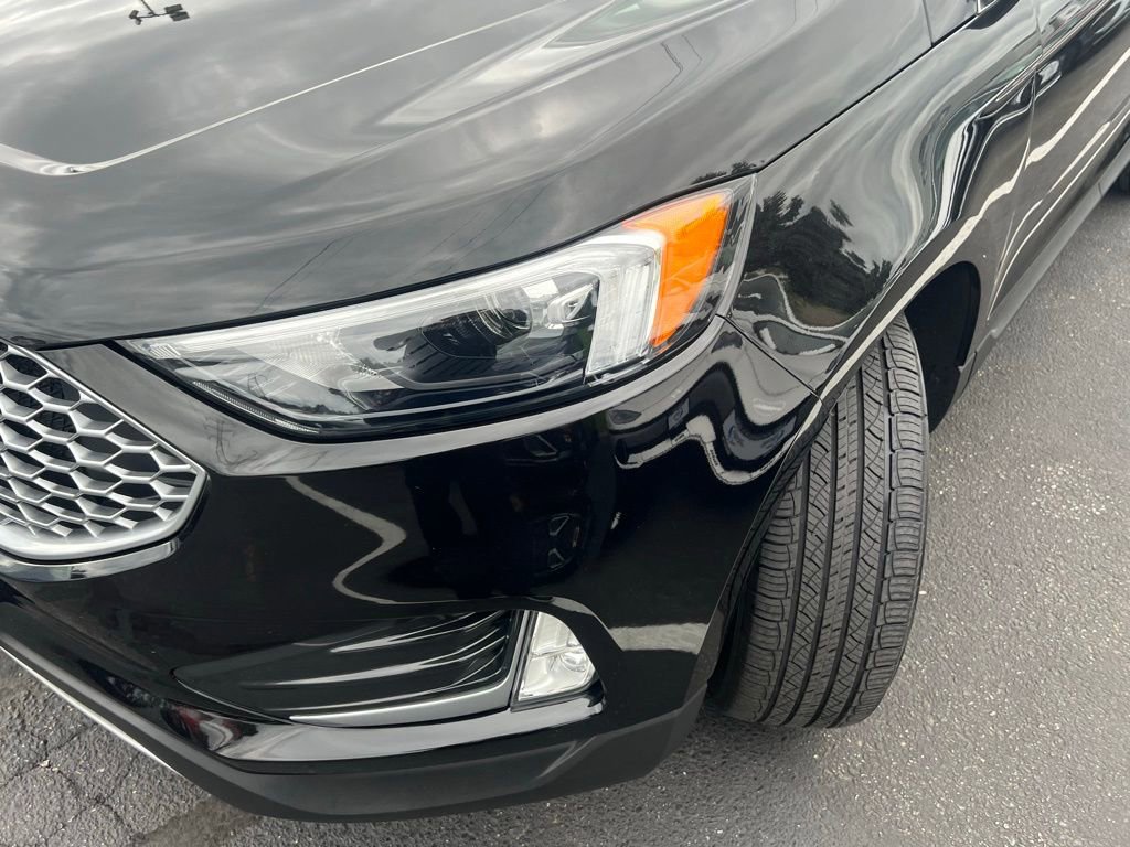 Certified 2024 Ford Edge SEL w/ Convenience Package AWD/4WD image 8