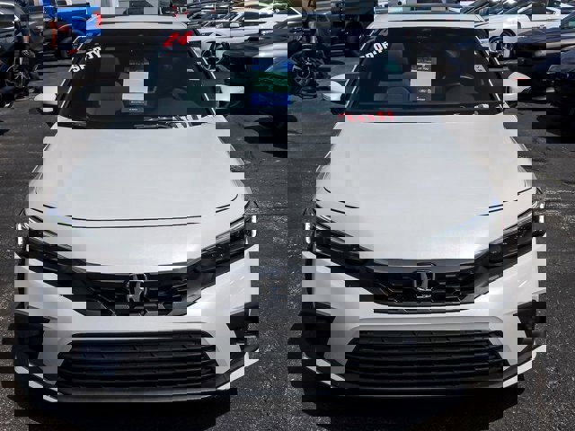 Used 2024 Honda Civic Sport Touring image 4