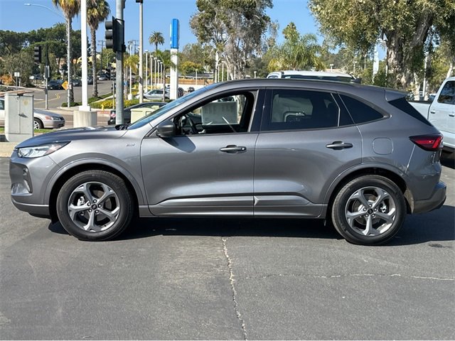 Certified 2024 Ford Escape ST-Line w/ Tech Pack #1 image 2