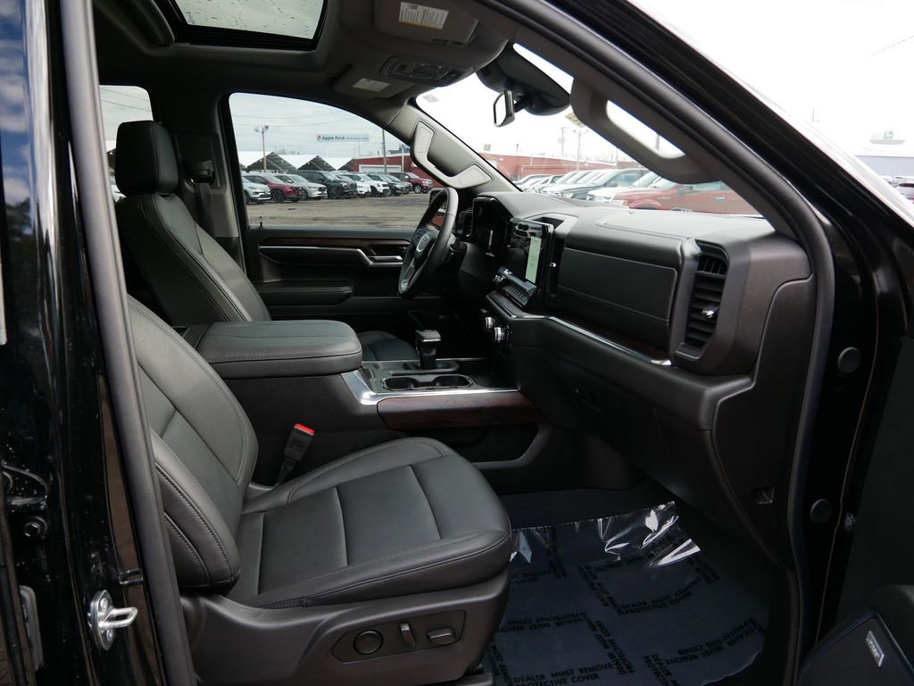 Used 2024 GMC Sierra 1500 SLT w/ SLT Premium Plus Package image 8