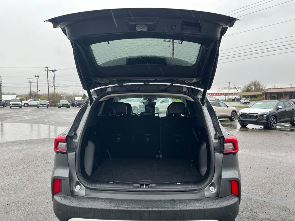 Certified 2023 Ford Escape Platinum AWD/4WD image 27