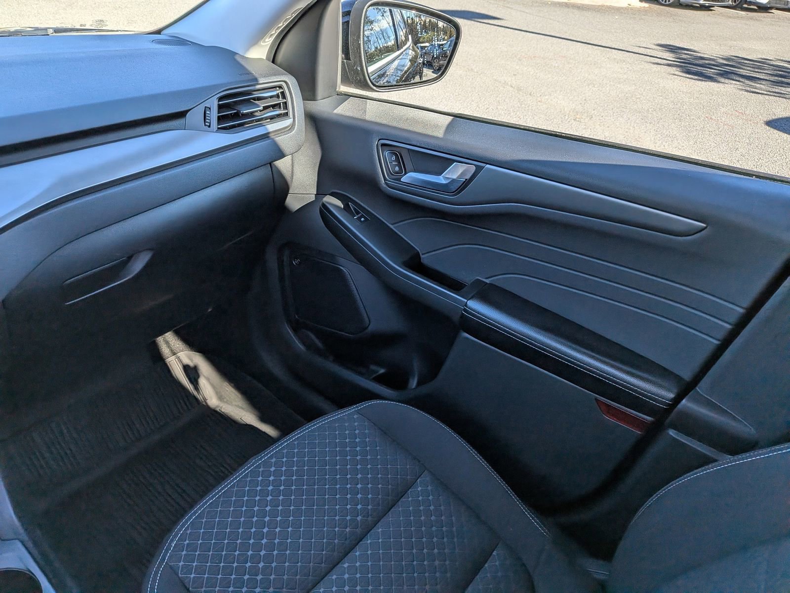 Certified 2023 Ford Escape Active w/ Tech Pack #2 image 19