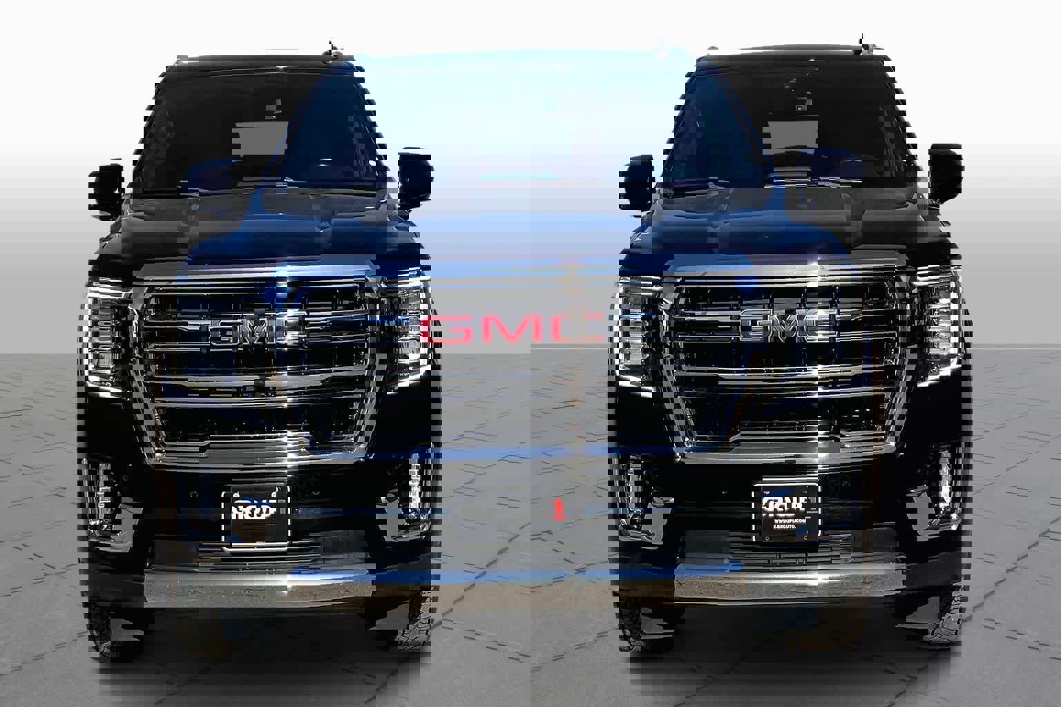 Used 2023 GMC Yukon SLT image 6