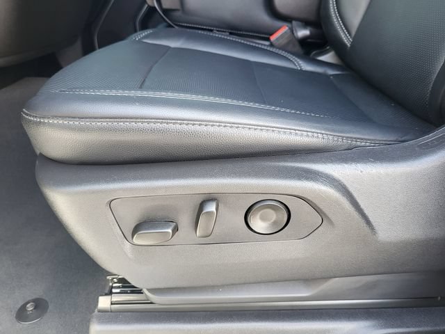 Used 2026 Chevrolet Silverado 1500 LT AWD/4WD image 24