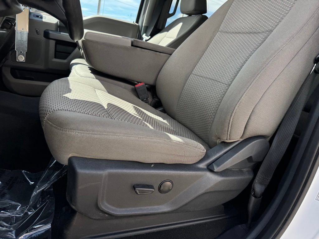 Certified 2022 Ford F250 XLT w/ XLT Value Package AWD/4WD image 6