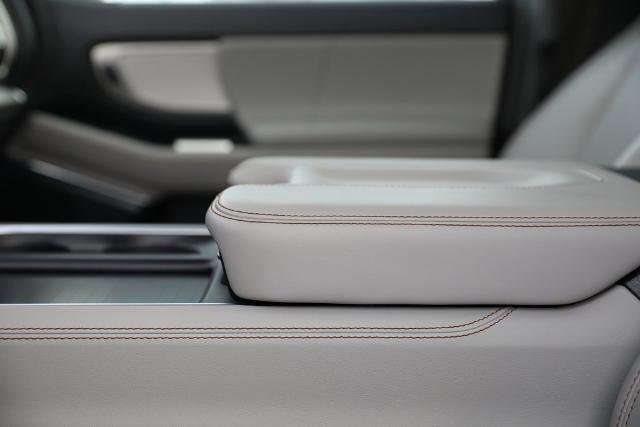 Certified 2025 Ford Expedition Max Active image 27