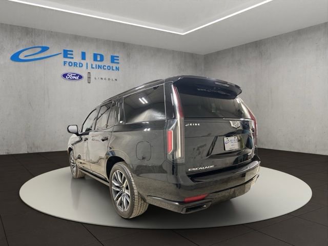 Used 2023 Cadillac Escalade Sport Platinum AWD/4WD image 8