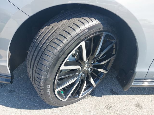 Used 2025 Honda Accord Touring image 30