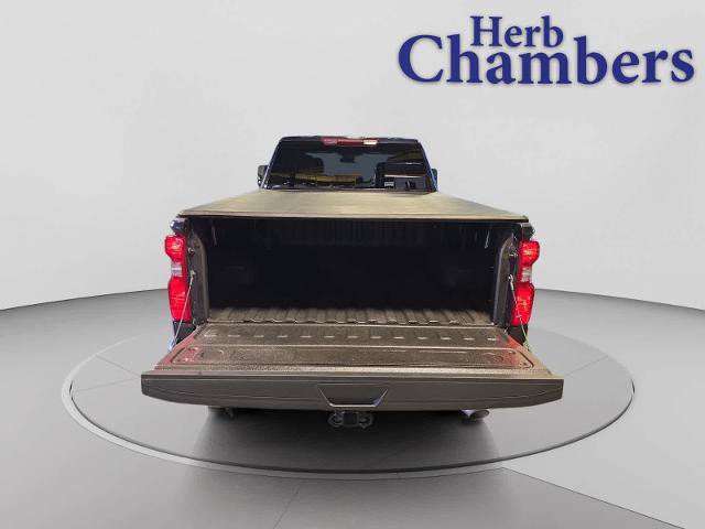 Used 2024 Chevrolet Silverado 2500 Custom w/ Custom Value Package AWD/4WD image 13