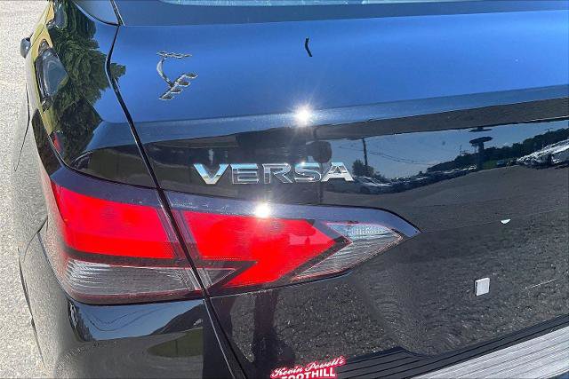 Used 2023 Nissan Versa S FWD image 8