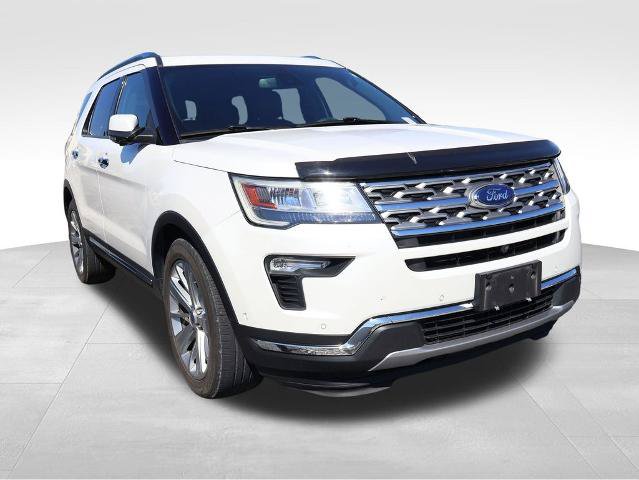 Certified 2018 Ford Explorer Limited w/ Equipment Group 301A FWD image 10