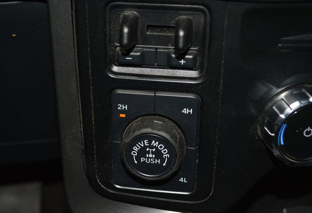 Certified 2024 Ford F150 XLT w/ Equipment Group 302A MID AWD/4WD image 19