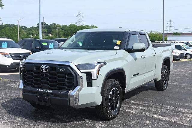 Used 2022 Toyota Tundra SR5 w/ TRD Off-Road Package AWD/4WD image 5