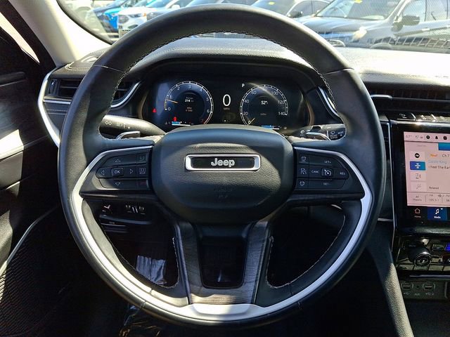 Used 2021 Jeep Grand Cherokee L Limited w/ Luxury Tech Group II AWD/4WD image 22