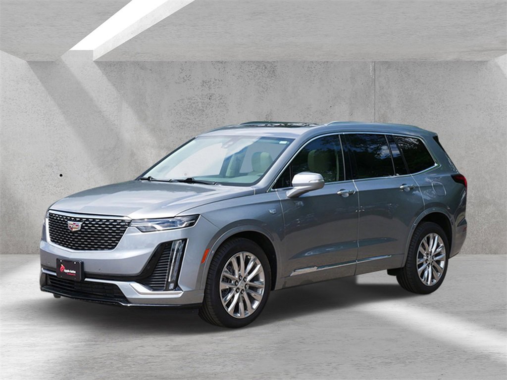 Used 2023 Cadillac XT6 Premium Luxury image 6