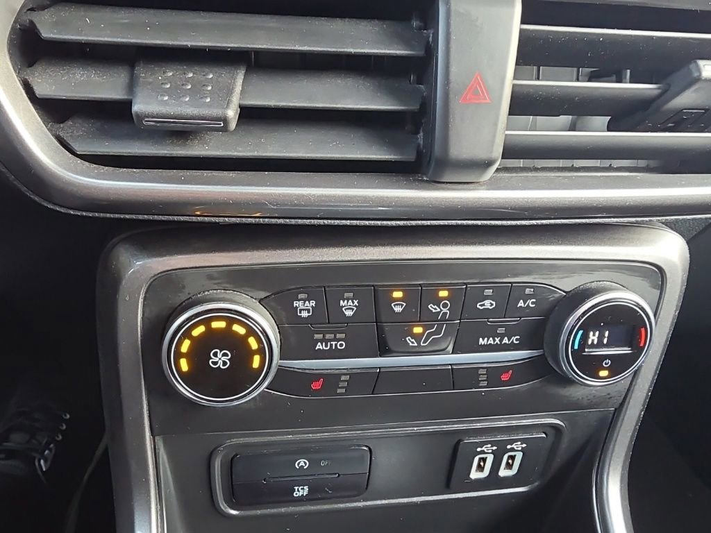 Certified 2022 Ford EcoSport SE w/ SE Convenience Package image 19