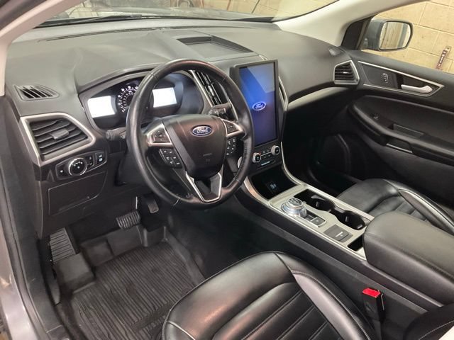 Certified 2023 Ford Edge SEL w/ Convenience Package AWD/4WD image 6