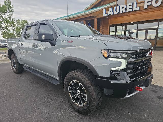 Used 2024 Chevrolet Silverado 1500 ZR2 w/ Technology Package AWD/4WD image 2