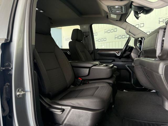 Used 2025 Chevrolet Silverado 1500 LT RWD image 6